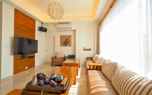 Sakura Bed and Breakfast