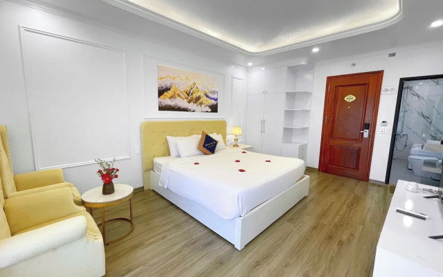 Hanoi Airport Suites Hostel & Travel