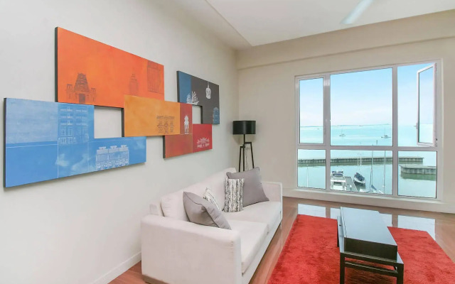 Straits Quay Marina Suites