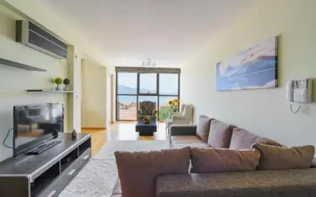 Donja Lastva Apartments