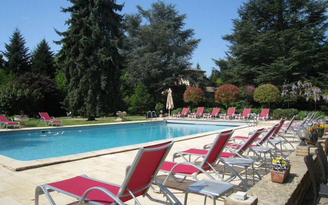 Les Maritonnes Park & Vineyard