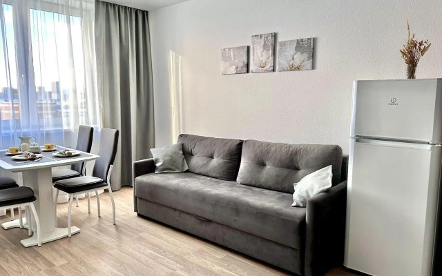 Апартаменты на улице Краснолесья 54