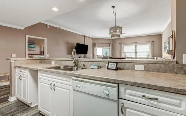 210 Ocean Park