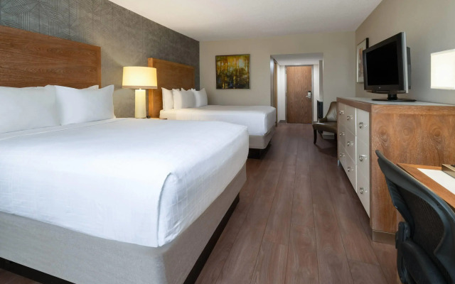 Wyndham Indianapolis Airport