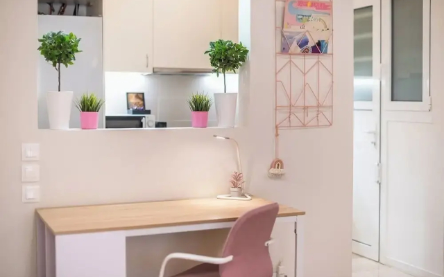 Megaron Suite by Cloudkeys