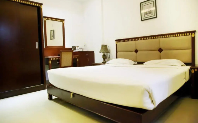 Hotel Maps Residency