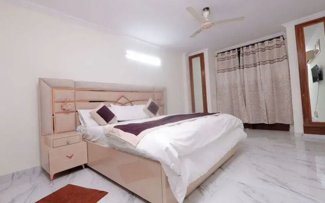 Room in B&B - Bed and Breakfast Cum Home Stay