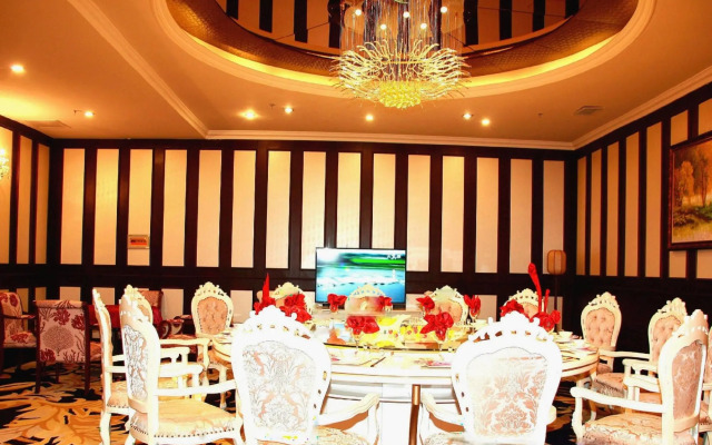 Golmud Hotel
