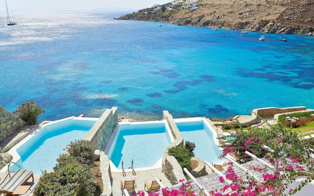 Mykonos Blu, A Grecotel Resort to Live