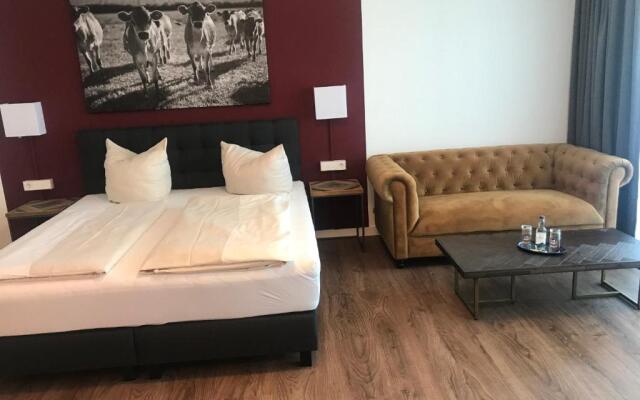 MY Parkhotel