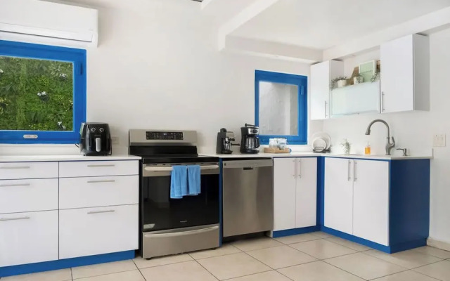 Ocean Park 3BD-3BA Pool Walktobeach