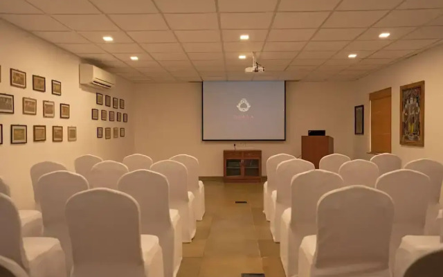 DVARA Siruvani
