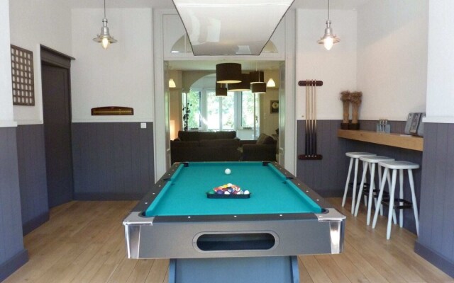 Luxury Mansion in Hastière-par-delà With Swimming Pool