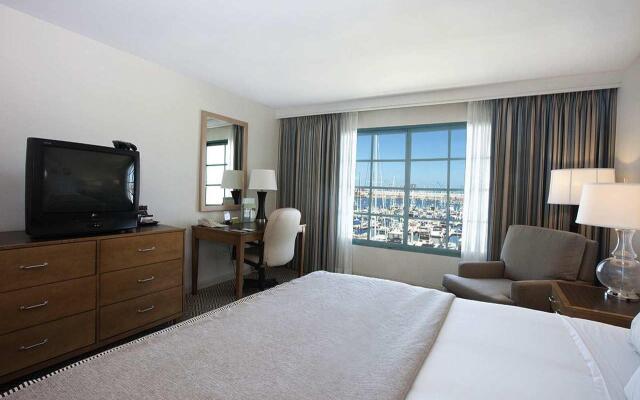 DoubleTree by Hilton San Pedro - Port of Los Angeles