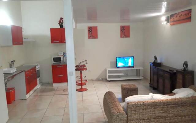 Apartment With 2 Bedrooms In Le Gosier With Shared Pool Enclosed Garden And Wifi 5 Km From The Beach