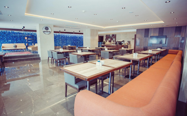 Fesa Business Hotel