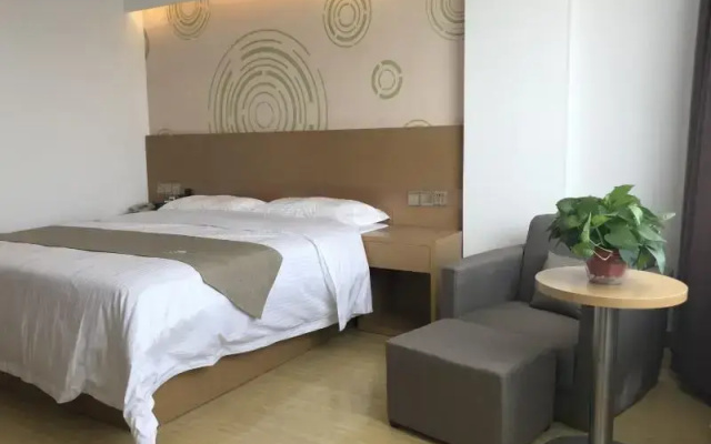 GreenTree Inn Shijiazhuang Xinji City Shifu Street Business Hotel