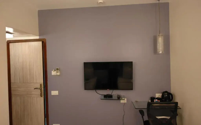 Apollo Guest House – Colaba Causeway