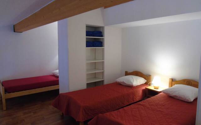 Lou Services Apartment CB72 LSI 001