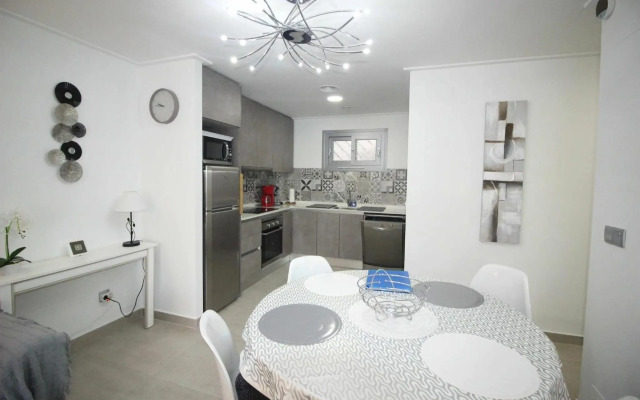 Apto bajo La Veleta Torrevieja