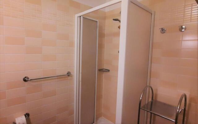 Appartamento Tobias 201 La Portella by Gardadomusmea