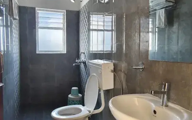 Hotel IVY Grand By GRB