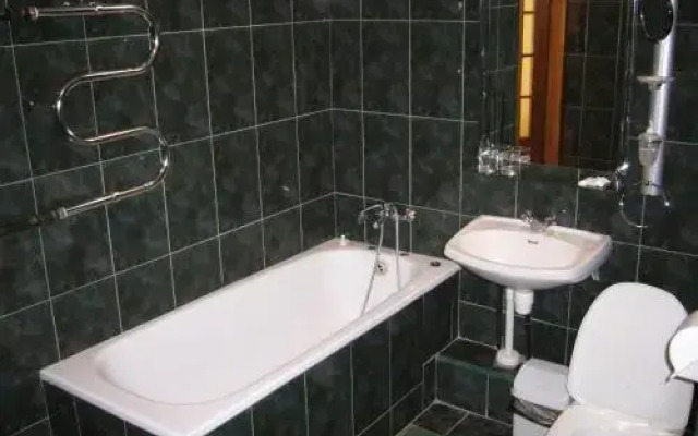 Hotel Profspilkovyi