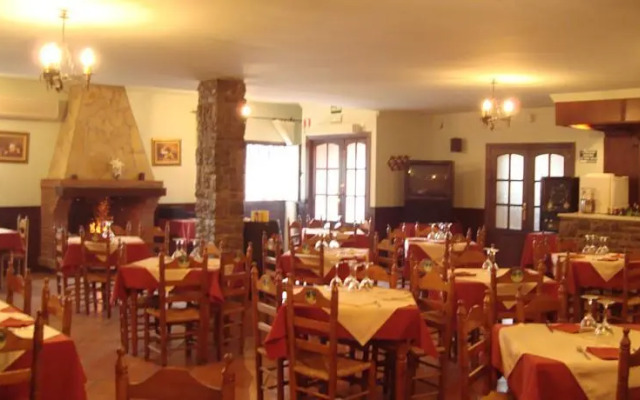 Complejo Puerta del Valle