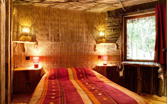 DéfiPlanet' à Dienné - Hébergements insolites