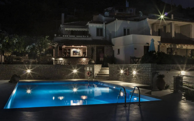 Scorpios Hotel & Suites