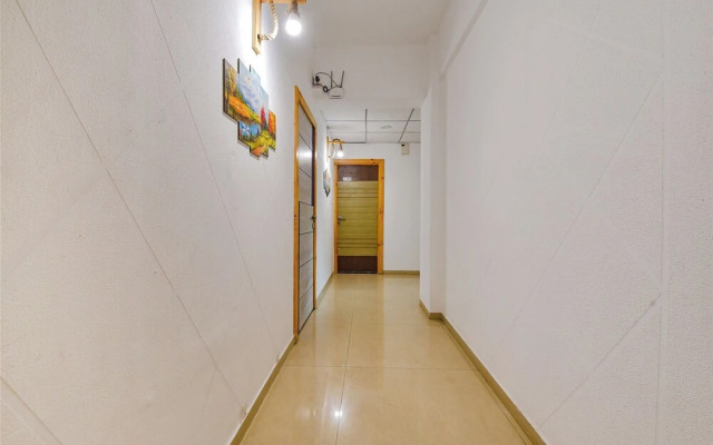 Hotel Solitaire Luxurious AC Rooms Surat