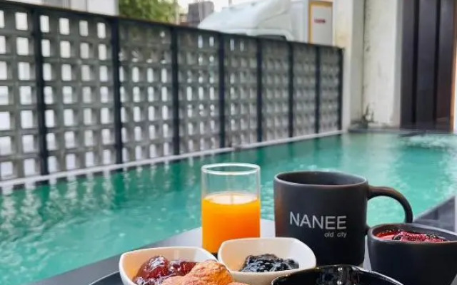 NANEE Phra Singh - Adults Only