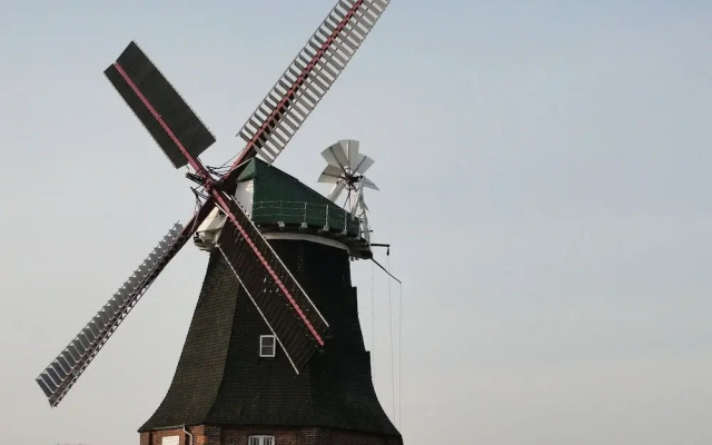 Spacious Apartment With Garden in Boisendorf