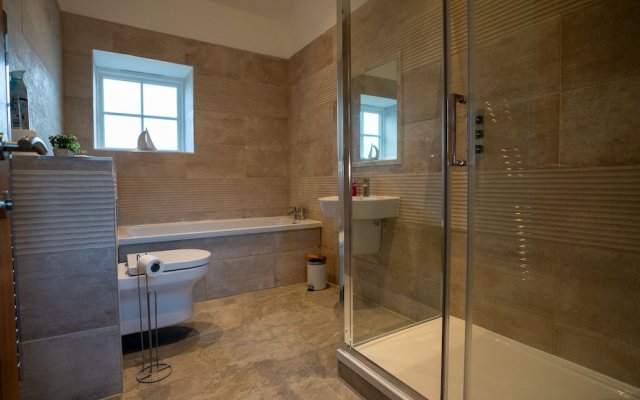 Northumberland Luxury Stays - The Shearling