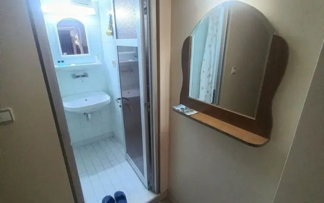 Hotel Cesmeli
