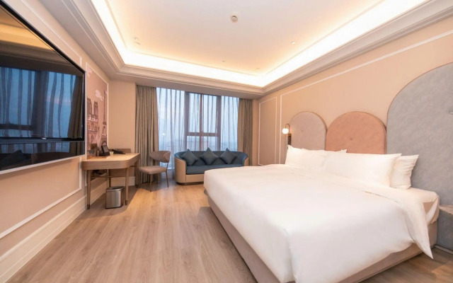 Mercure Hotel Xinyangdong Railway Station