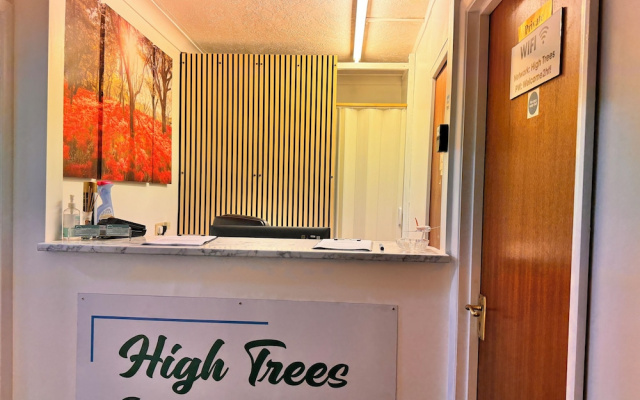 High Trees Gatwick Guest House