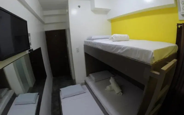 G-Galyx Inn Hotel