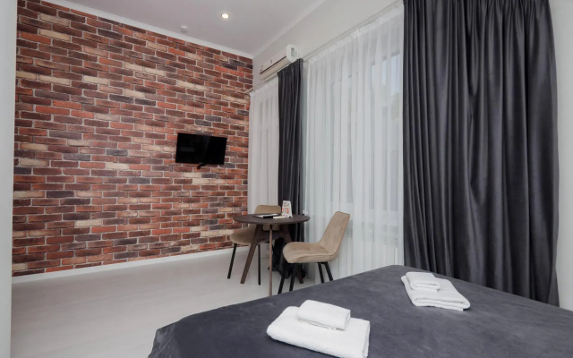 О, Виноград