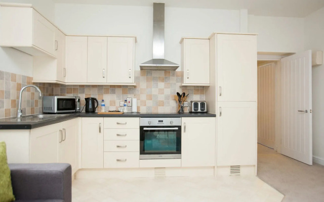 Hamilton Grace Apartments - Wessex Court
