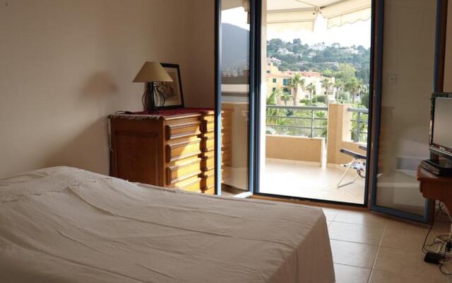 Appartement Cavalaire-sur-Mer, 3 pièces, 6 personnes - FR-1-100-218