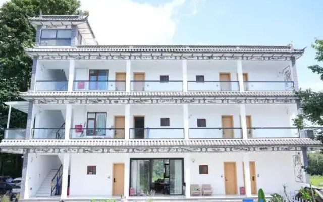 Baoyun Resident Hostel