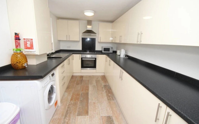 6 bed House, Liverpool