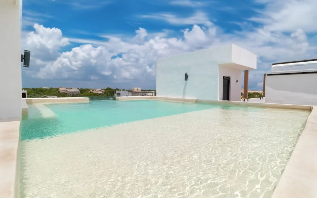 Apt with Private Rooftop Tulum 2 BR