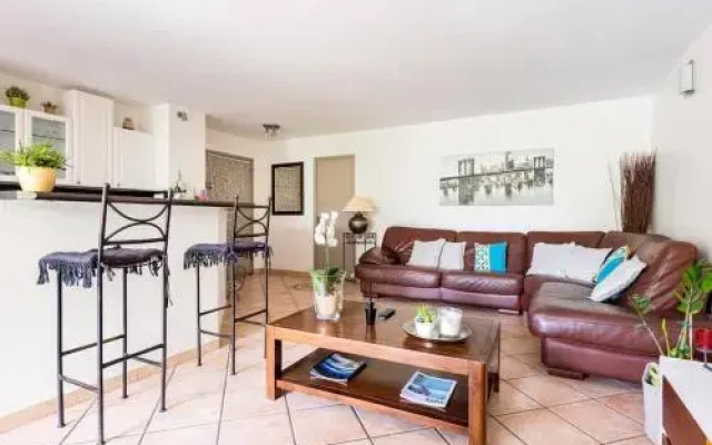 Apartment Avenue Des Terrasses