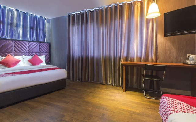 OYO 763 Tazara Hotel