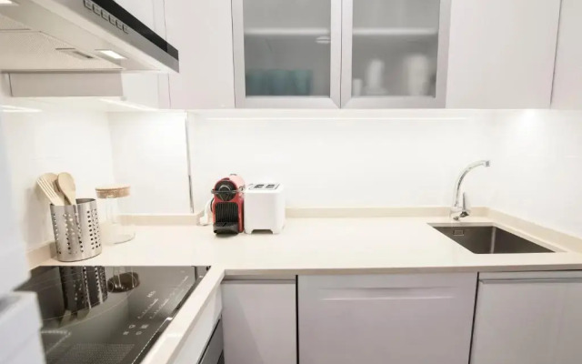 Elegant retreat business district Bernabéu