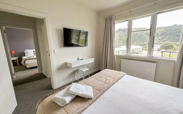 Silverstream Retreat