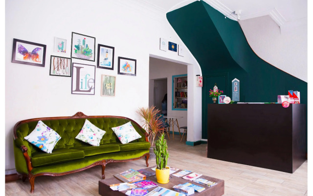 Red Llama Eco Hostel