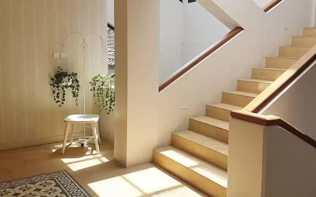 Beehive Boutique Hotel